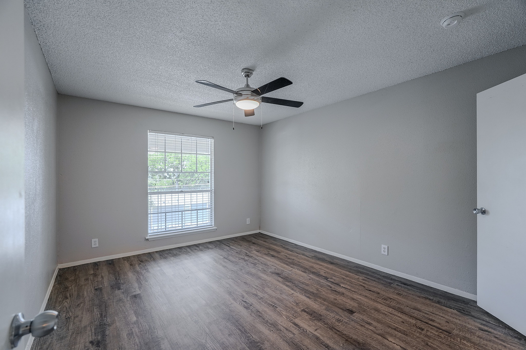 Establishment Bedroom