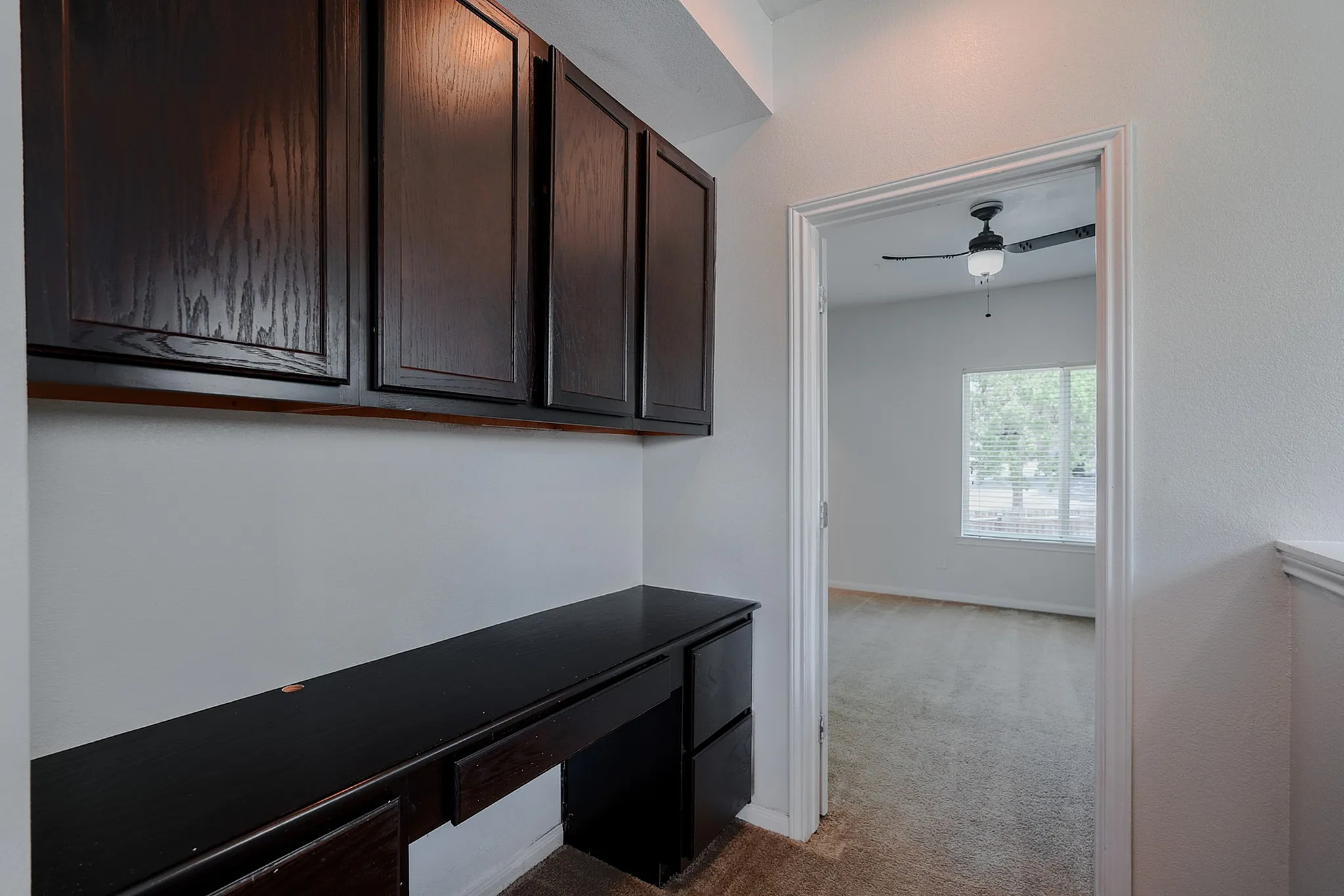 Belcara Luxury Townhomes Built-in Office Area