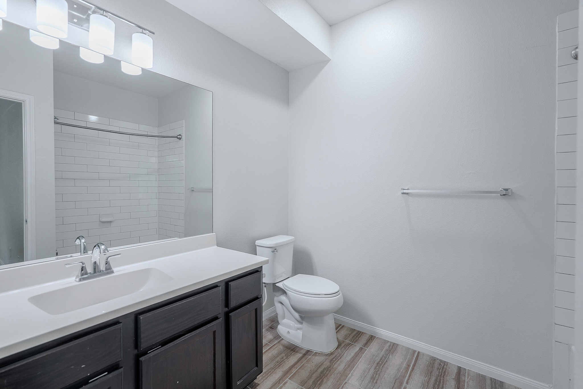 Belcara Luxury Townhomes Bathroom