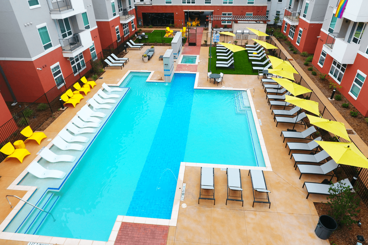 Resort Style Pool