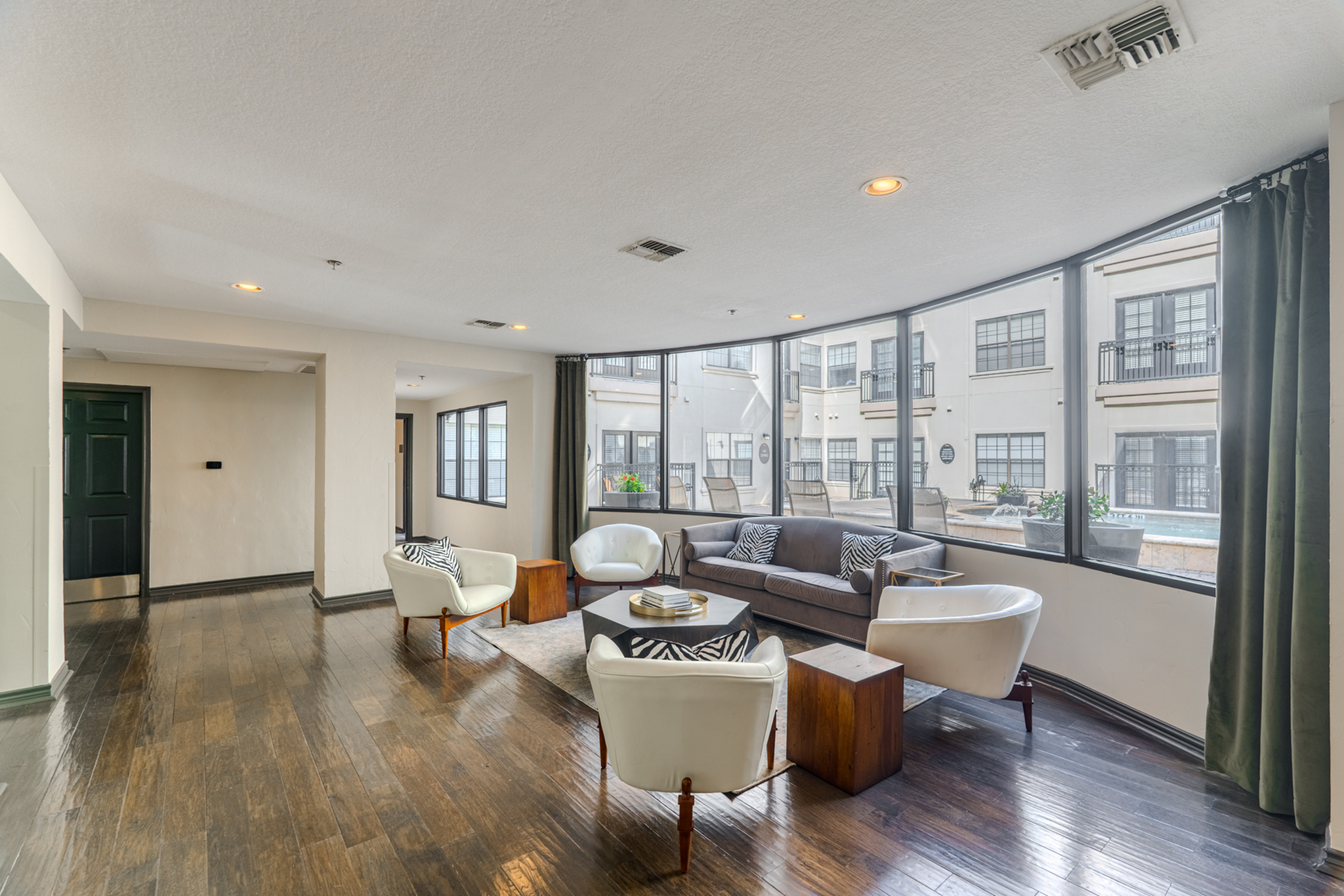 Clubhouse Lounge