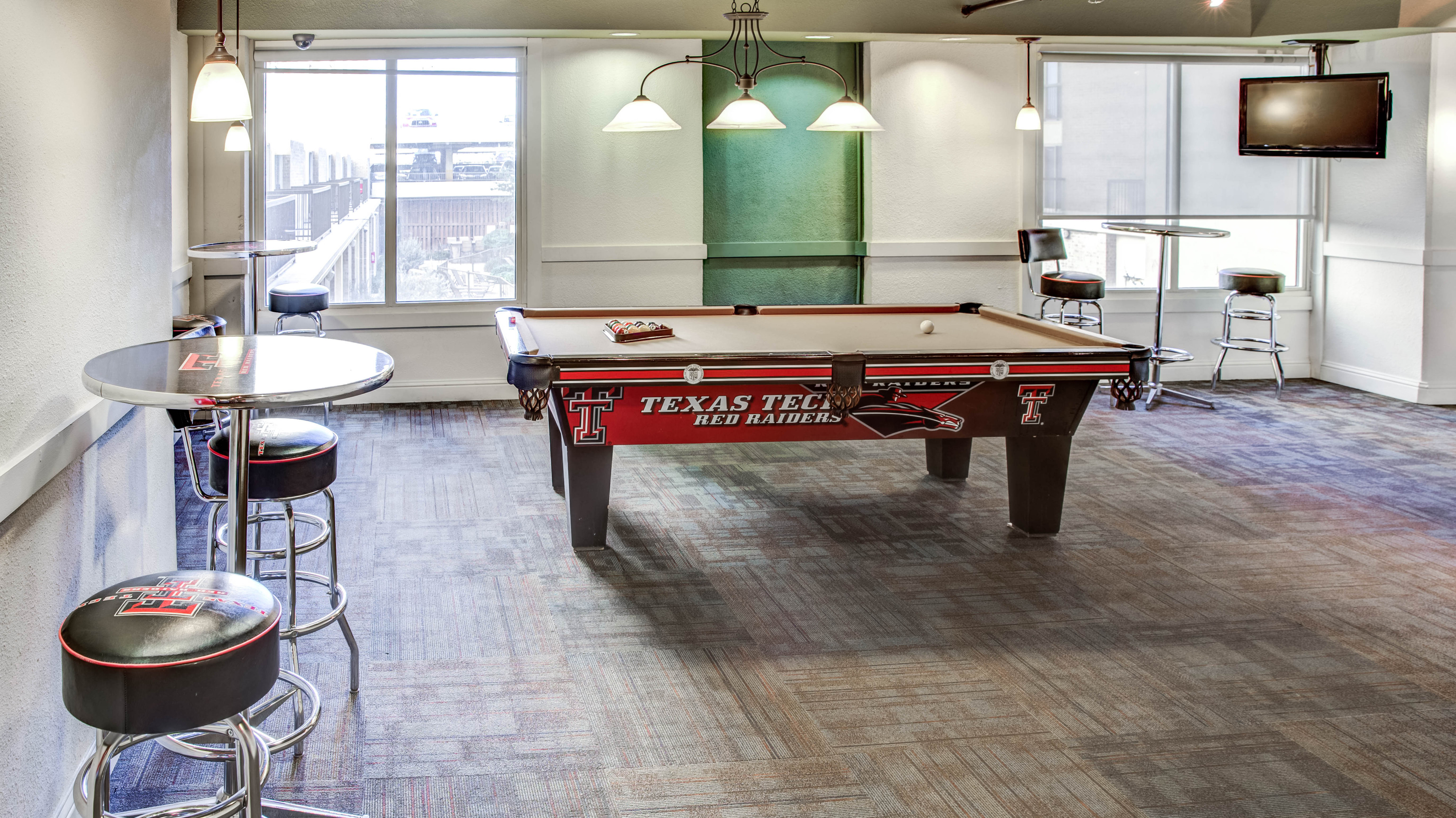 Image of Gaming Area with Billiards and Poker Tables for U Lofts