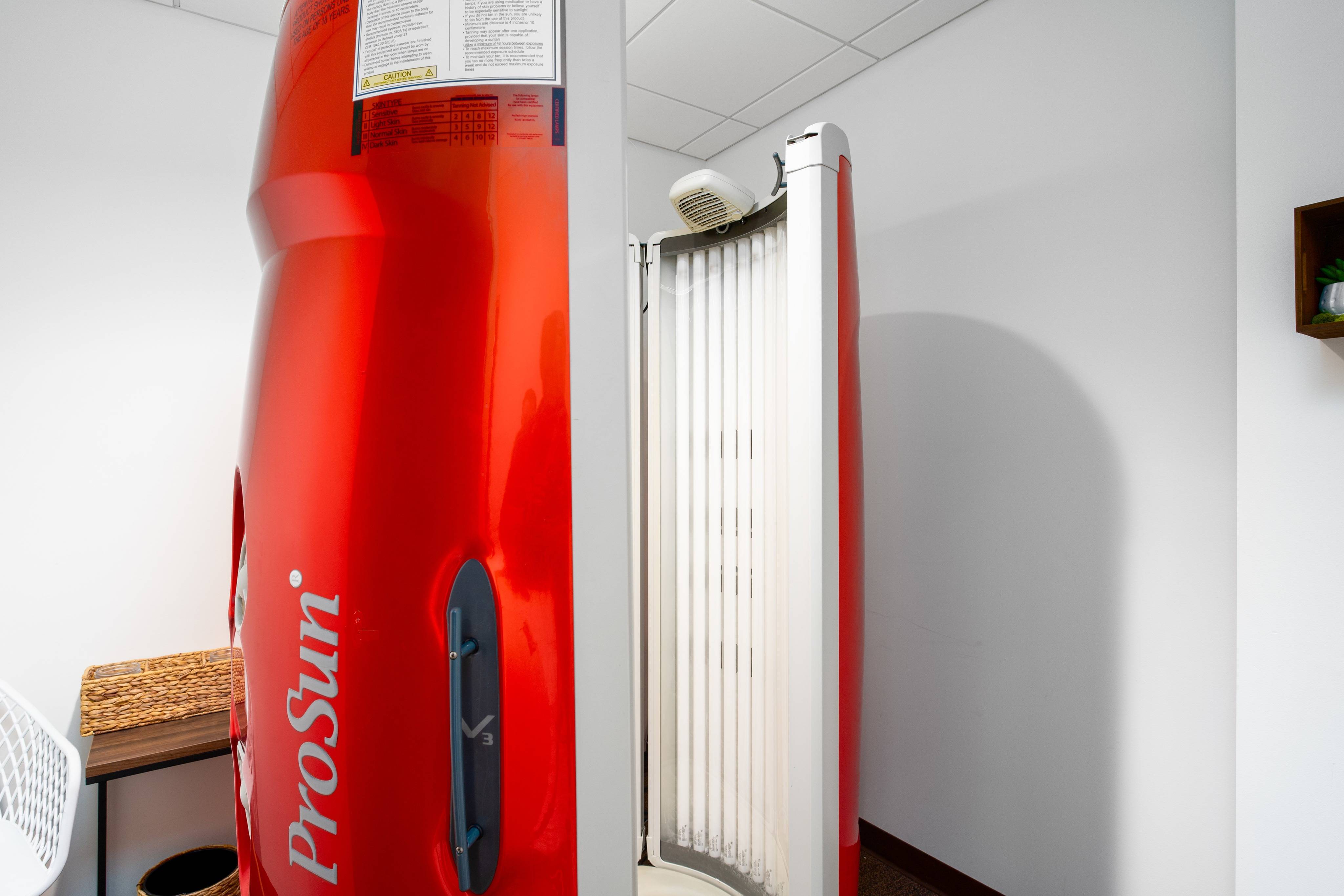 District Flats Apartments Lifestyle - Tanning Bed