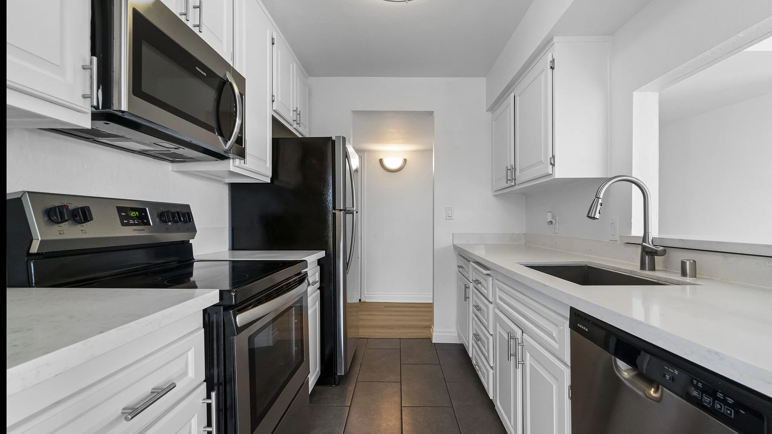 600 Olive Apartments