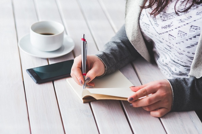 Tips for Decluttering in 2020!-image