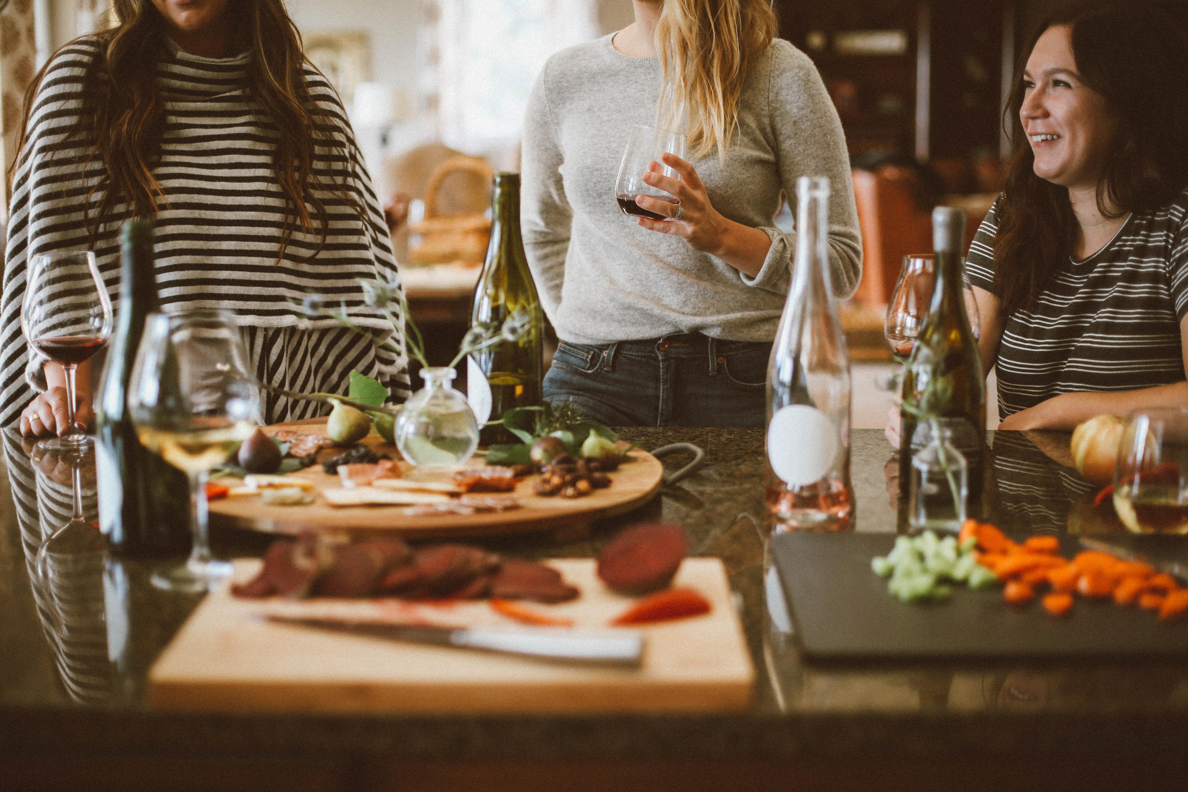 Tips for Living with a Roommate-image