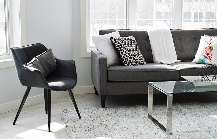 Perks of Downsizing-image
