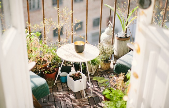 ​Elevate Your Space: 5 Renter-Friendly DIY Projects for a Stylish Home-image