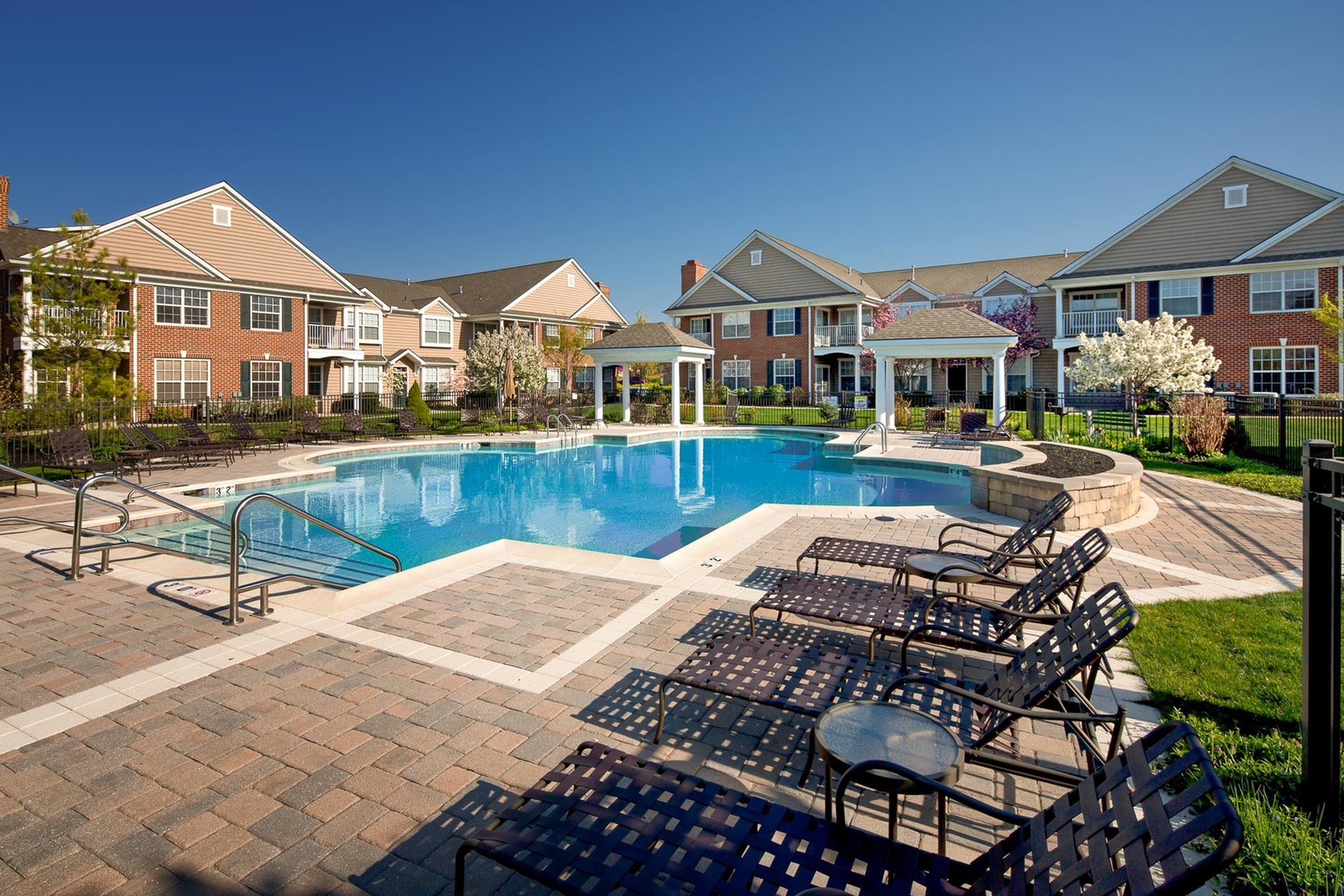 Resort Style Salt Swimming Pool