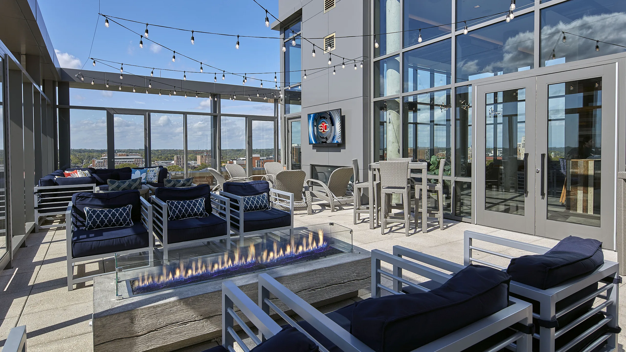 six11 ann arbor outdoor sitting area