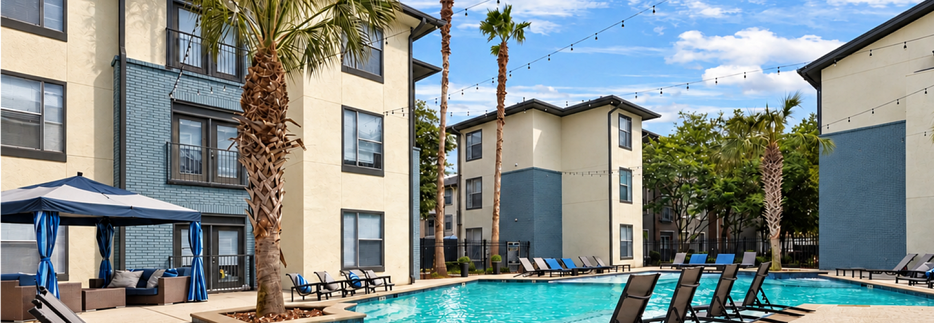 Campus Crossings on Highland - Outdoor Pool