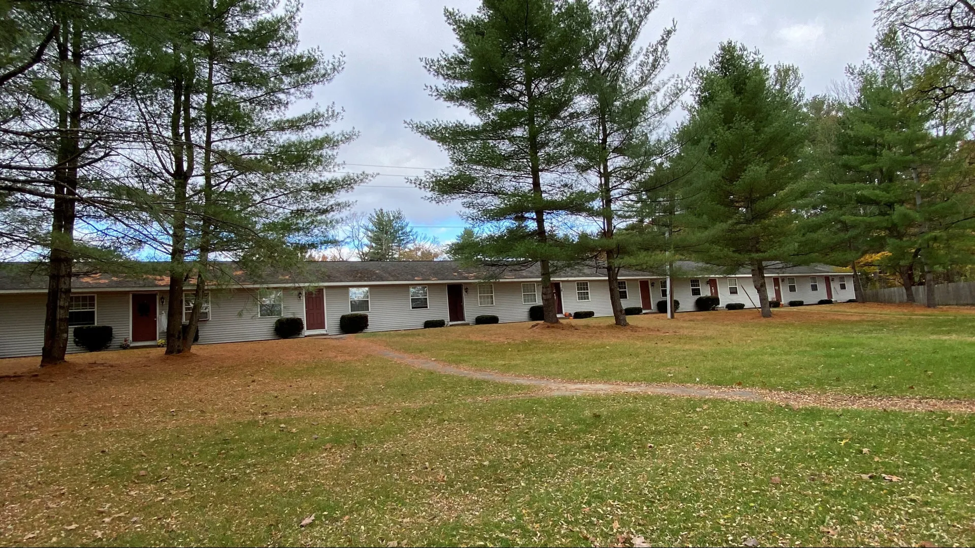 Canfield Apartments Wilton NY