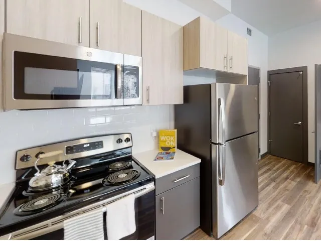 Modern Apartment Kitchen at The Flats at Chase Student Apartments in Eugene, OR