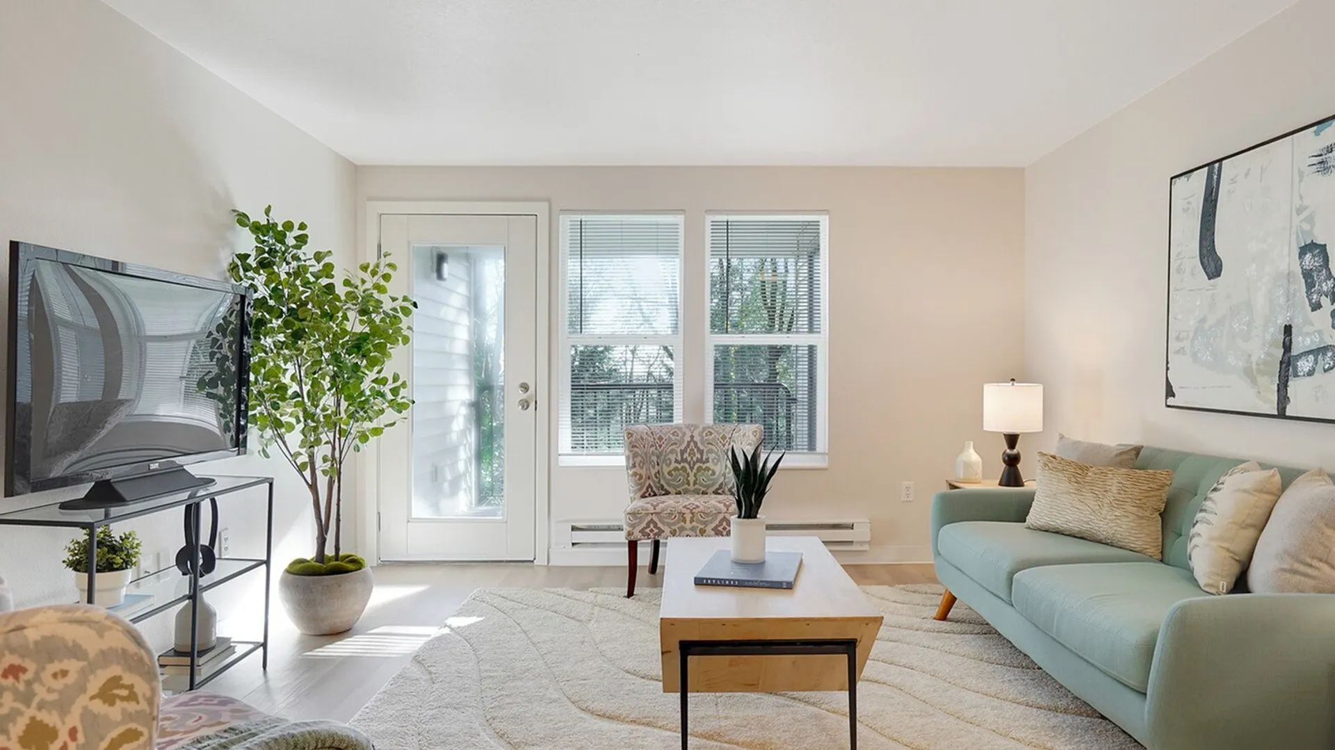 Grand Oaks Apartments Eugene Oregon Living Room