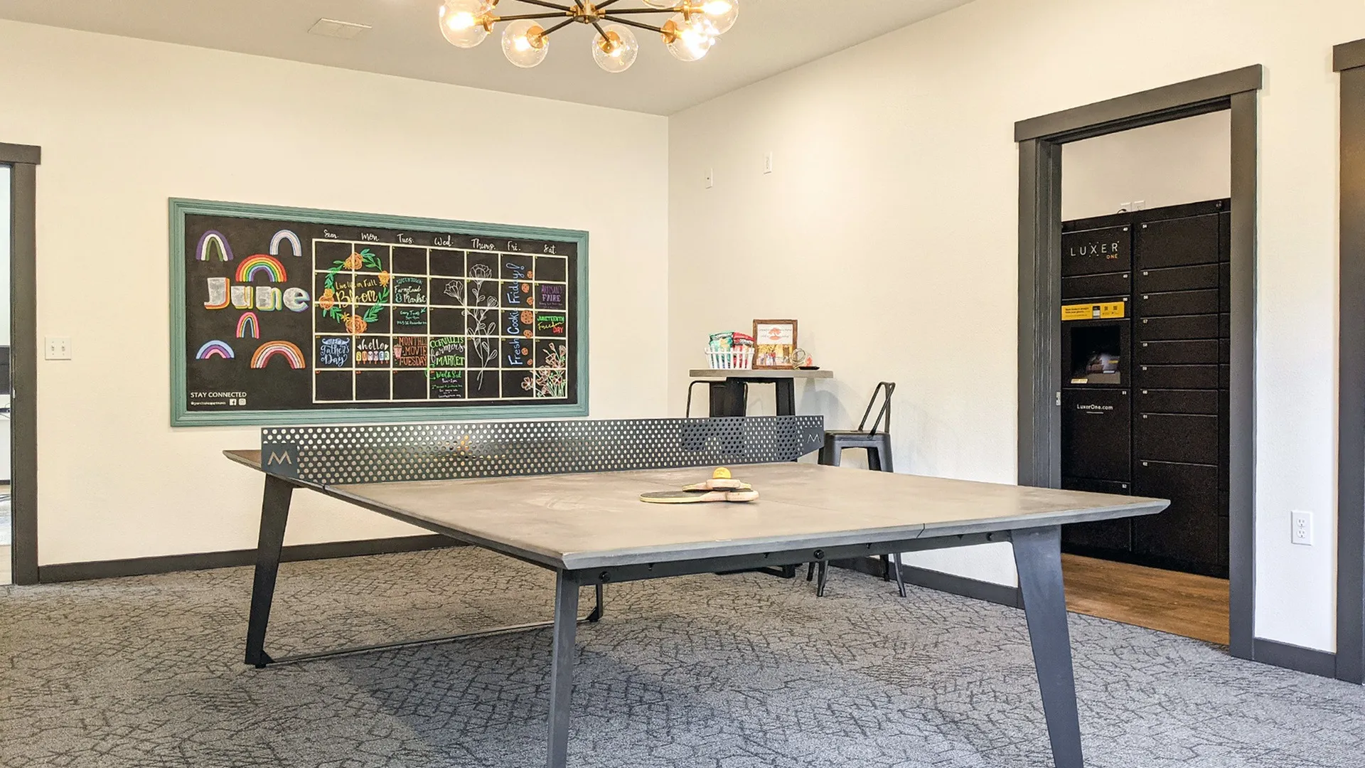 Grand Oaks Apartments Eugene Oregon game room