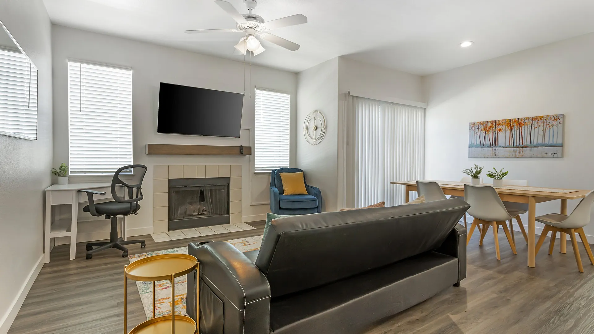 Bright and spacious living room at Pinnacle Mountain View apartments in Clearfield UT