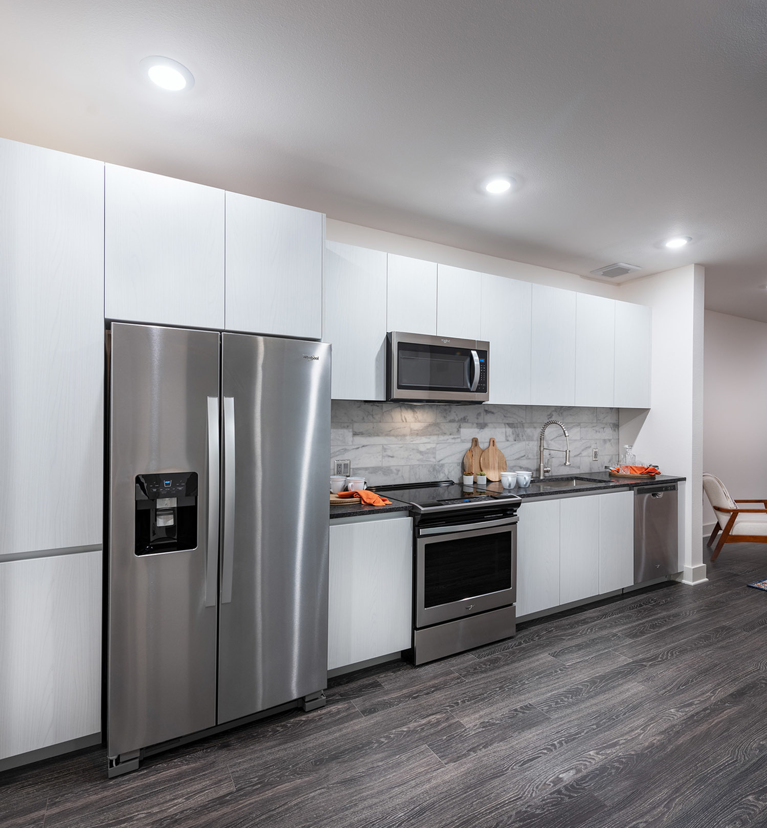Useful Tips for Apartment Living-image