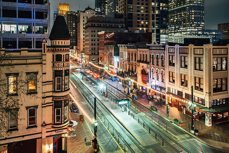 Bar Hopping in Houston – A Fun-Filled Tour of the Most Popular Streets in Town!