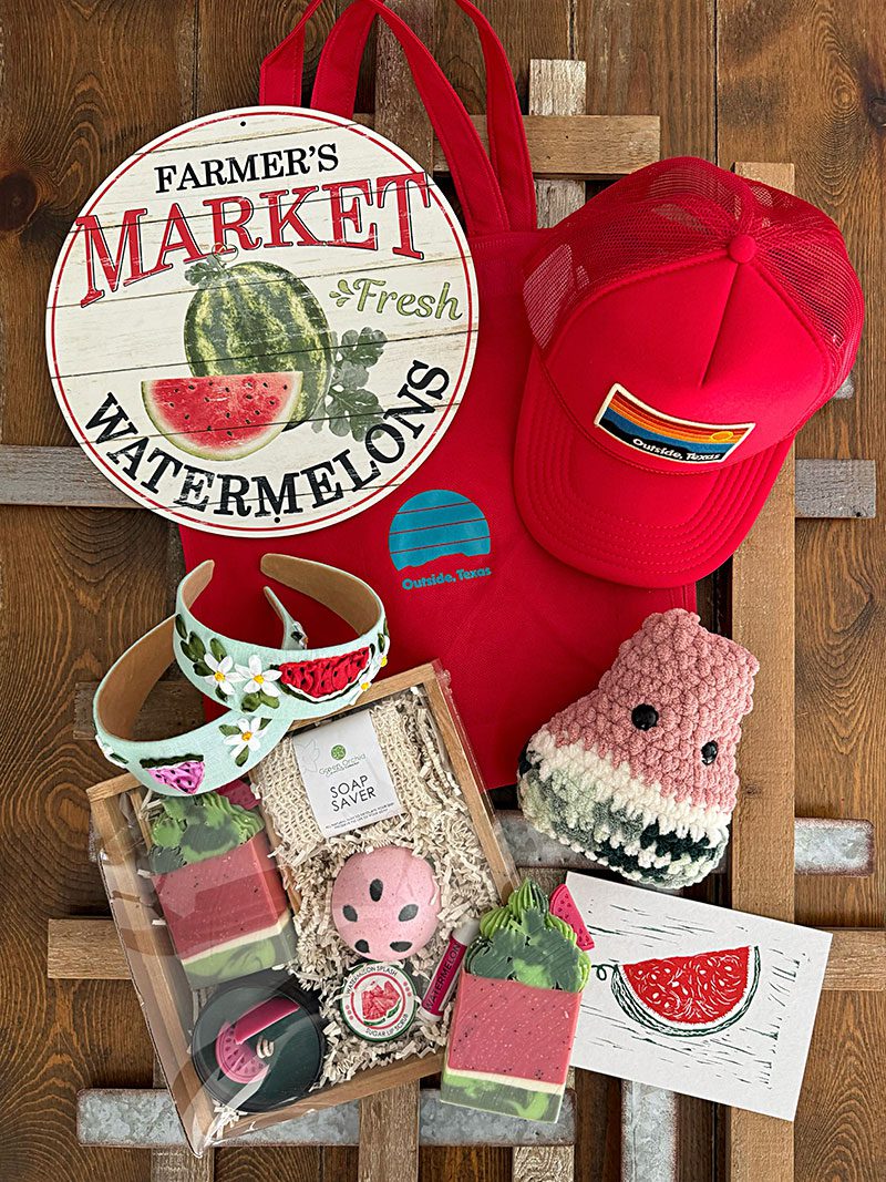 EVERYTHING IS BIGGER IN TEXAS, ESPECIALLY THE WATERMELONS! - Dallas Farmers Market