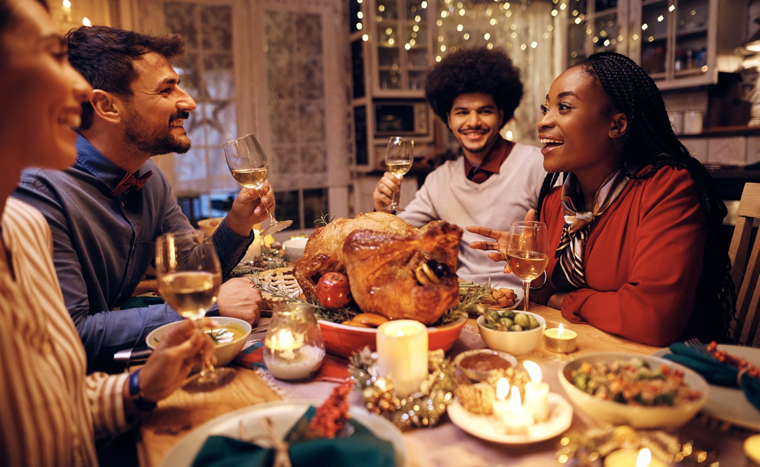55 Fun Thanksgiving Activities For Kids and Adults in 2025