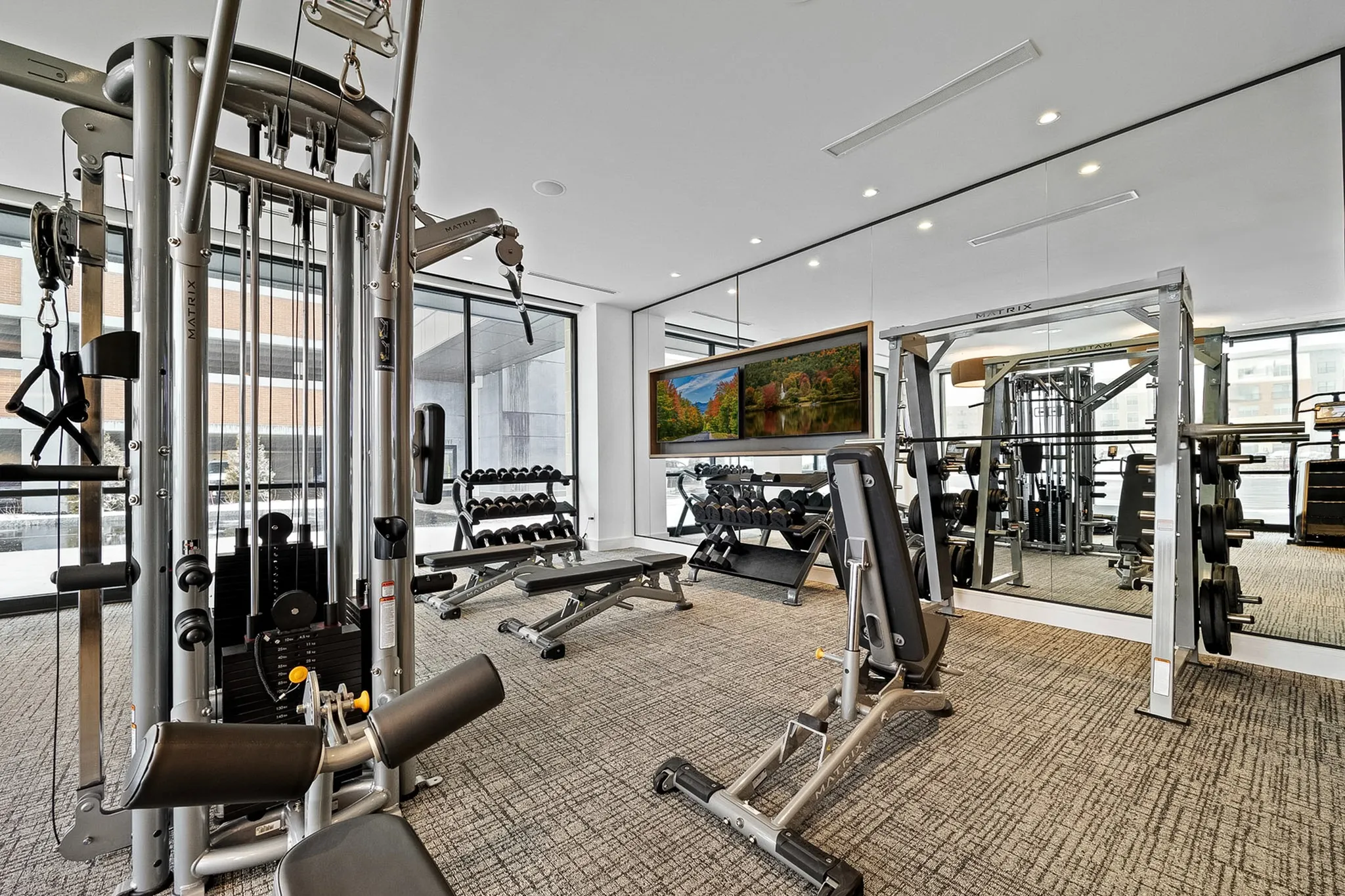 Innovative fitness center with Echelon Reflect mirror & bikes offering on-demand classes