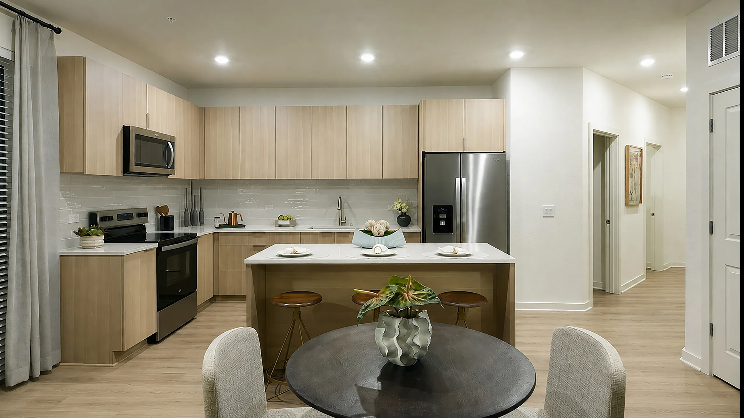 Taunton Crossing - Contemporary Kitchen