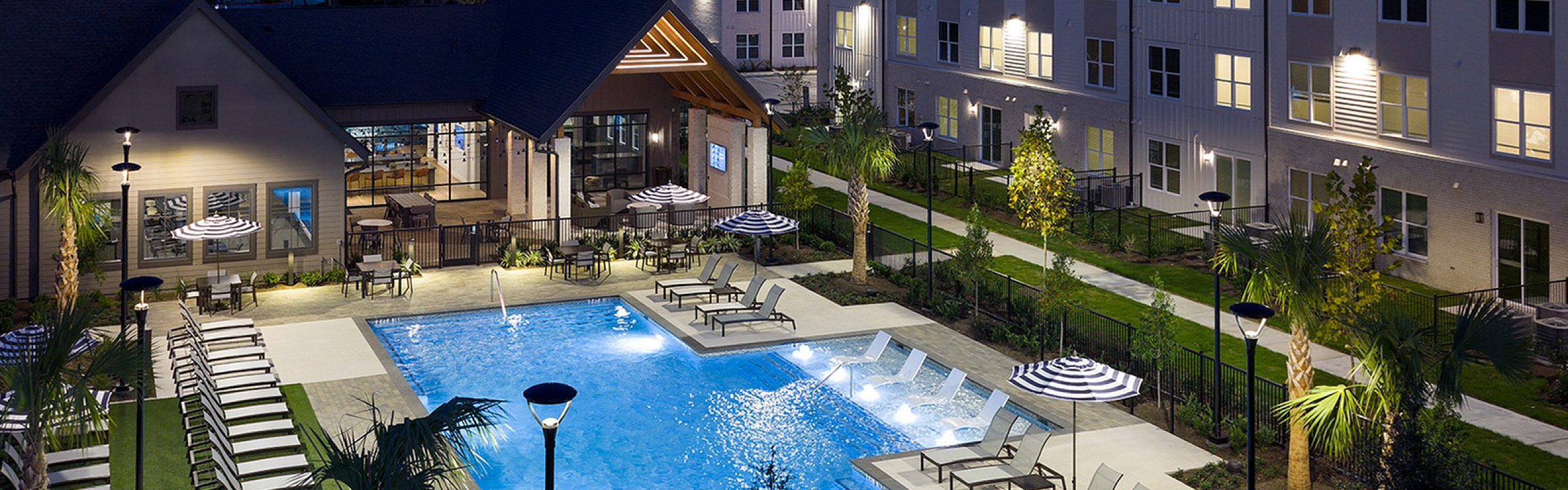 Hanover Sugar Land - Outdoor Pool