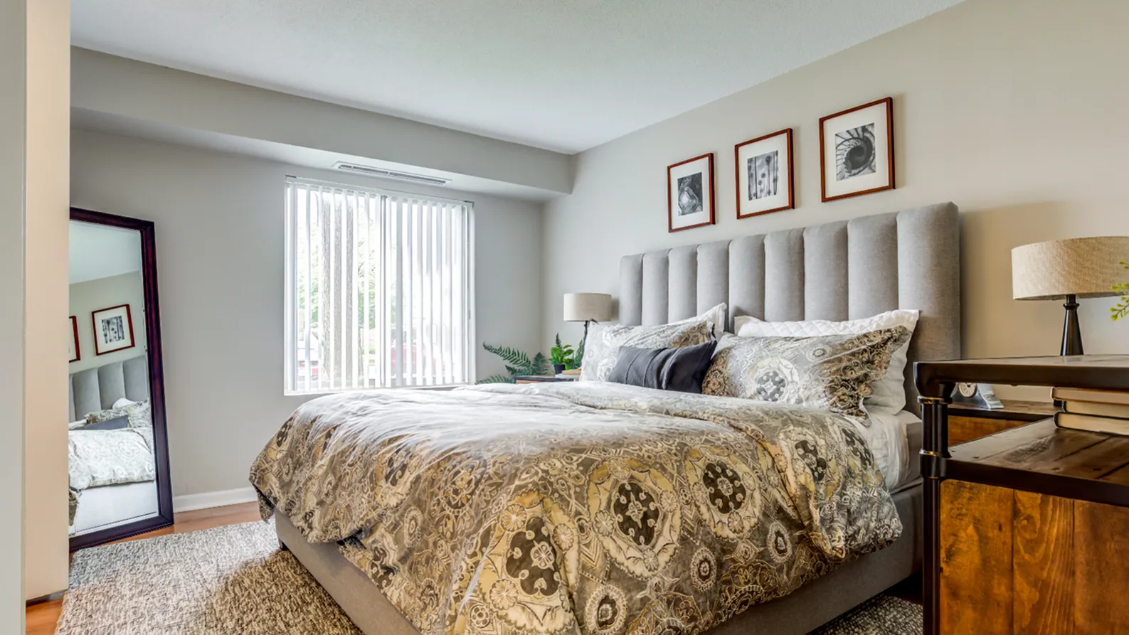 bedroom