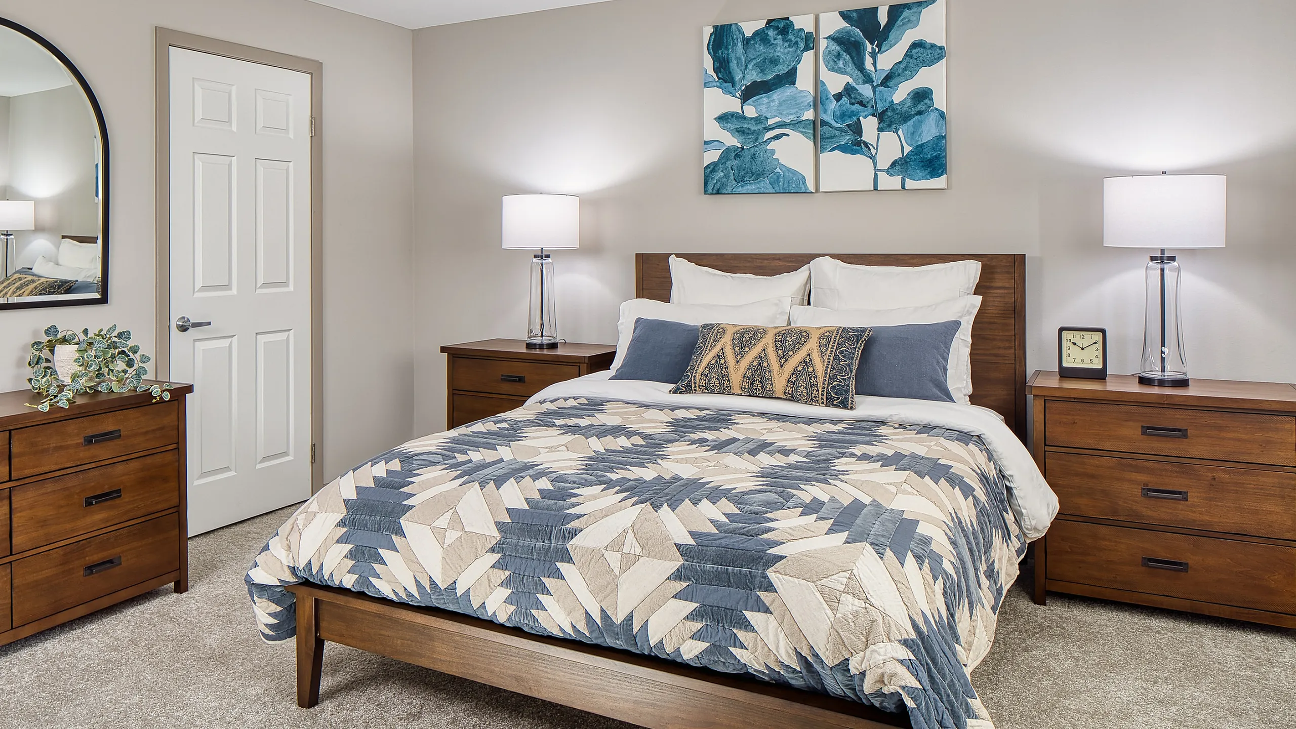 English Oak Superior Renovation Glen Oaks Commons Apartments