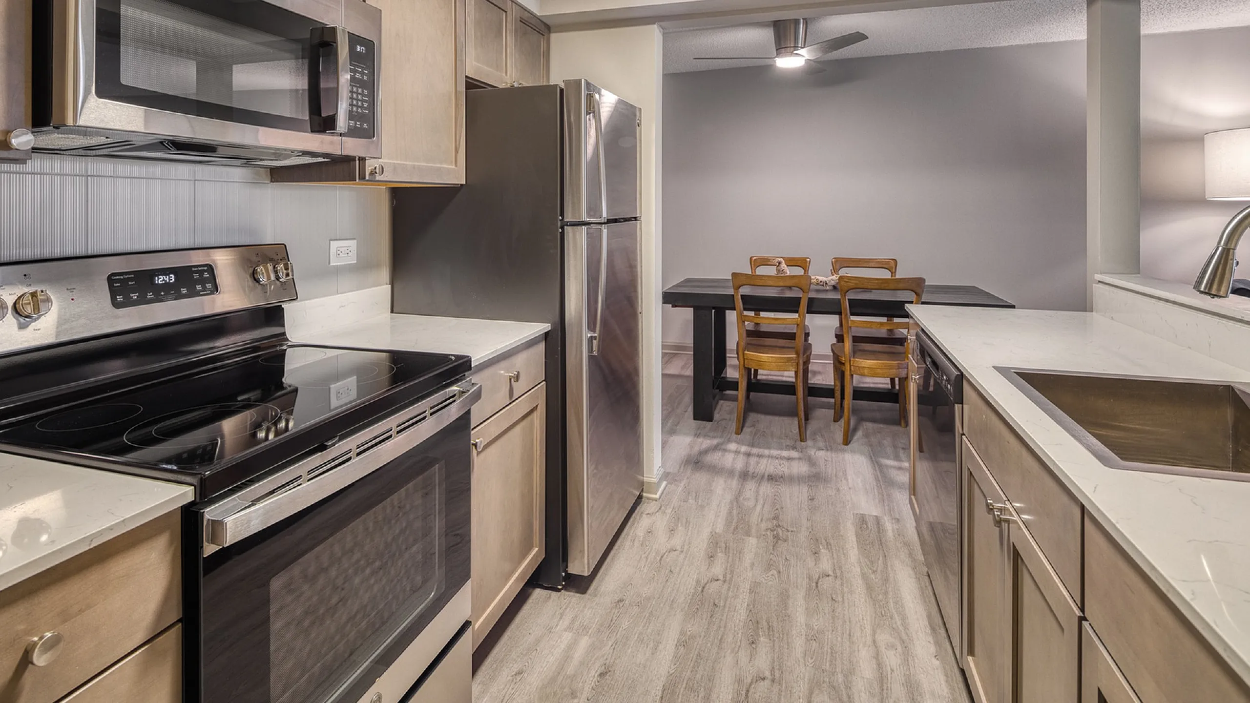 Model |  The Views of Naperville | Apartments For Rent In Naperville, IL