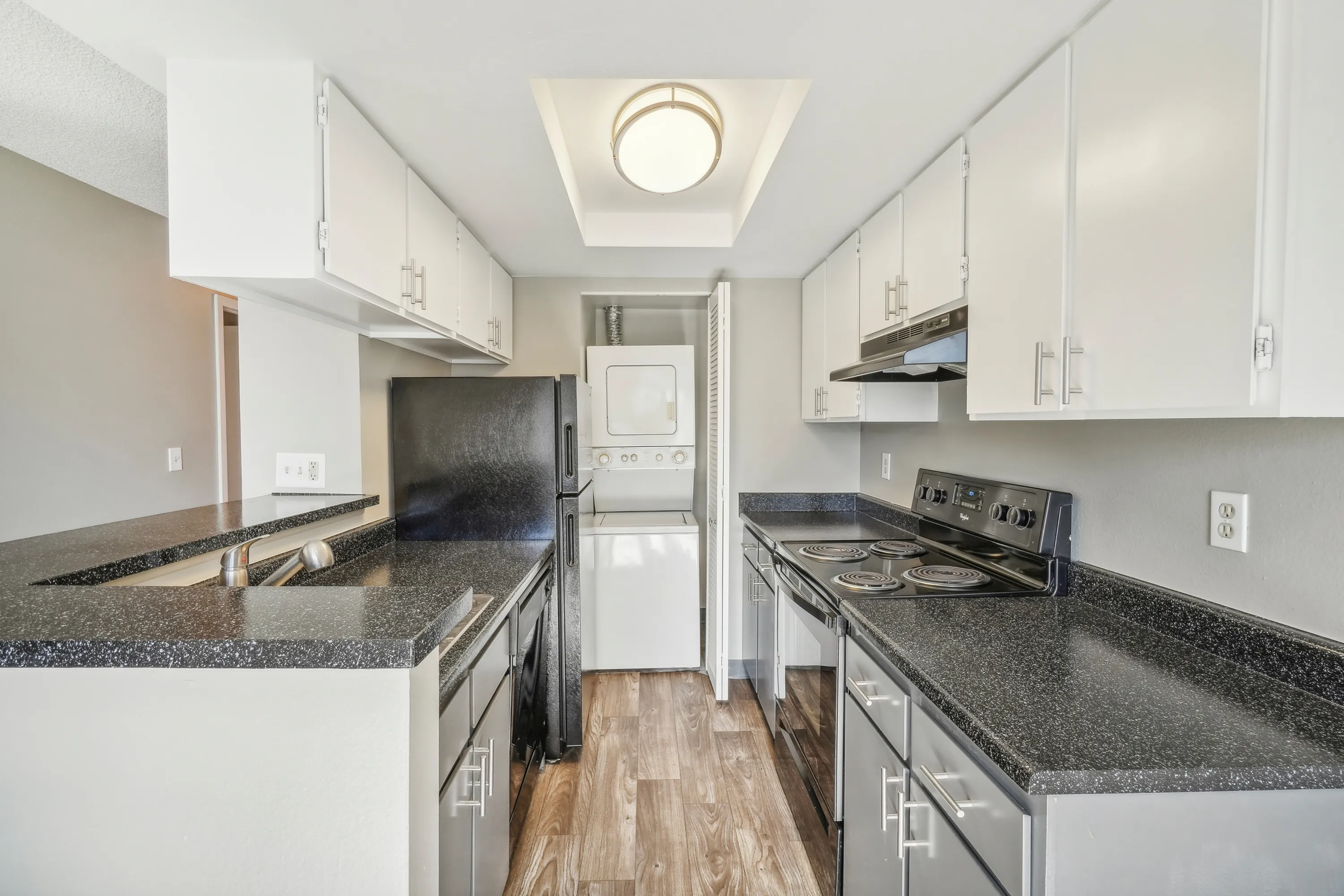 ReNew-Foothills-Apartment-Amenities