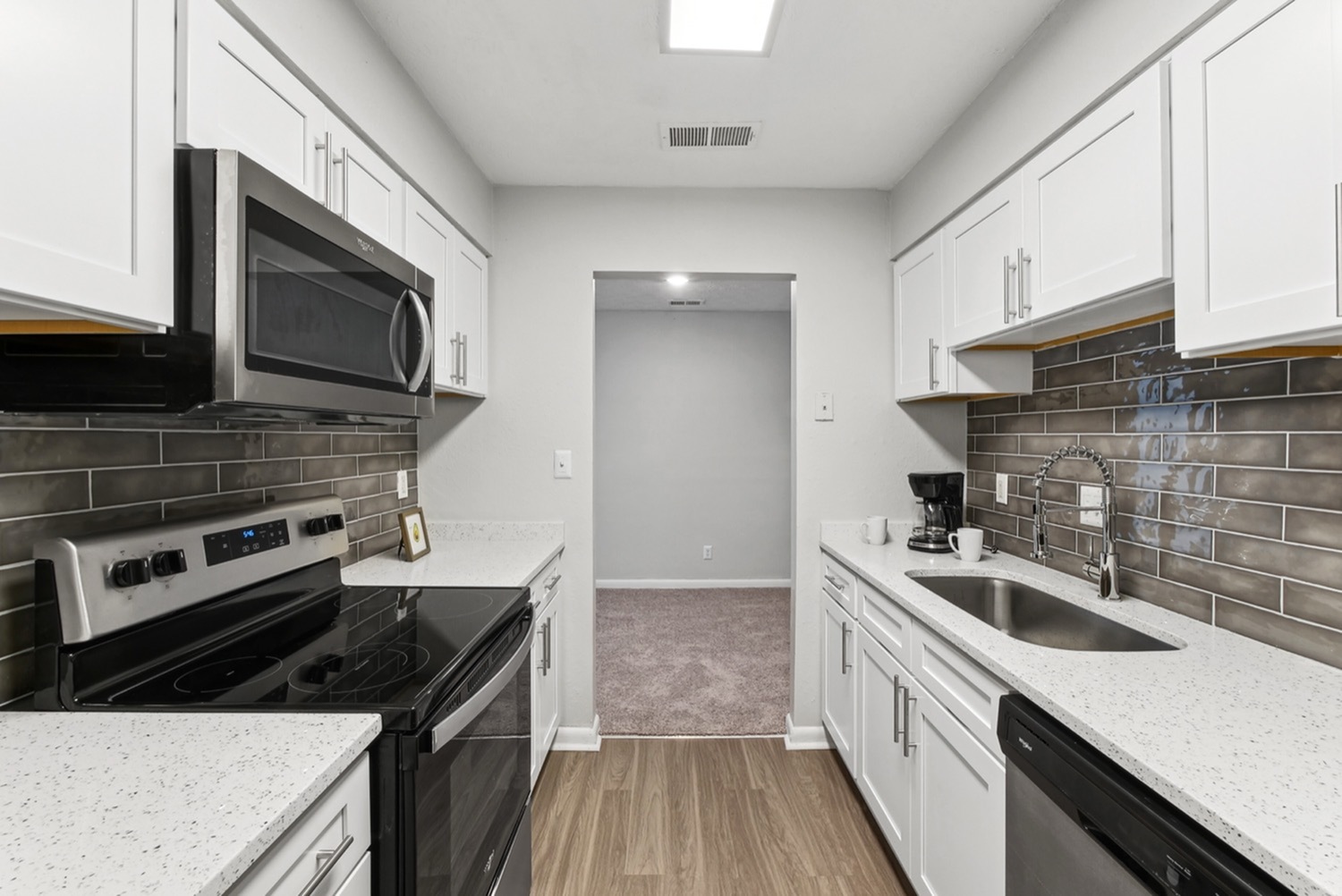 newly renovated apartment renew dunwoody