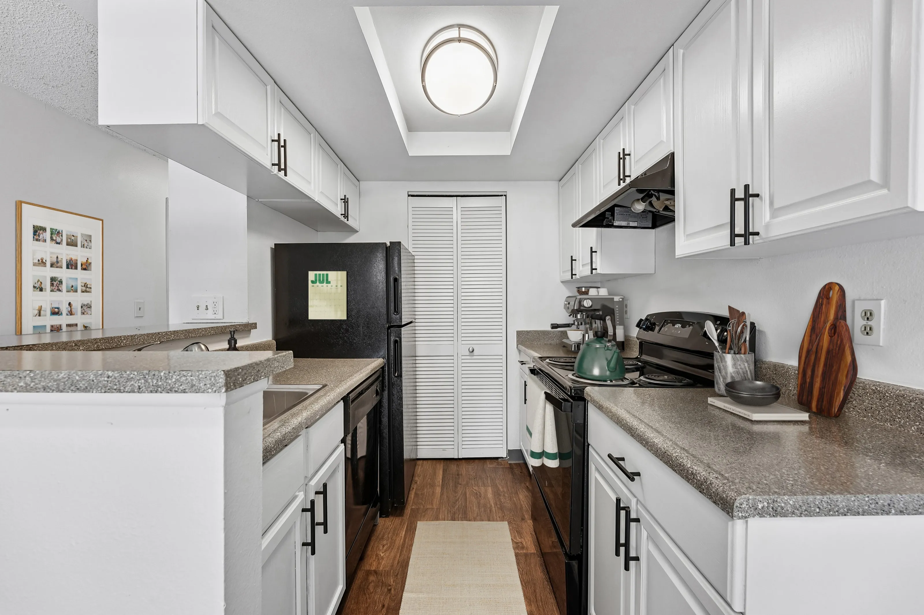 ReNew-Foothills-Apartment-Amenities