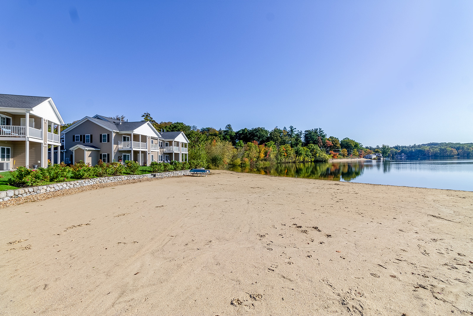 Arrive Lunenburg Lake Whalom View