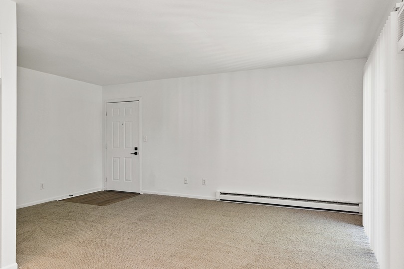 Community Photos ReNew 3902 Apartment Homes for Rent in Cincinnati OH