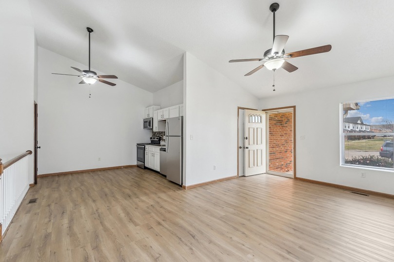 Community Photos ReNew Edwardsville Apartment Homes for Rent in