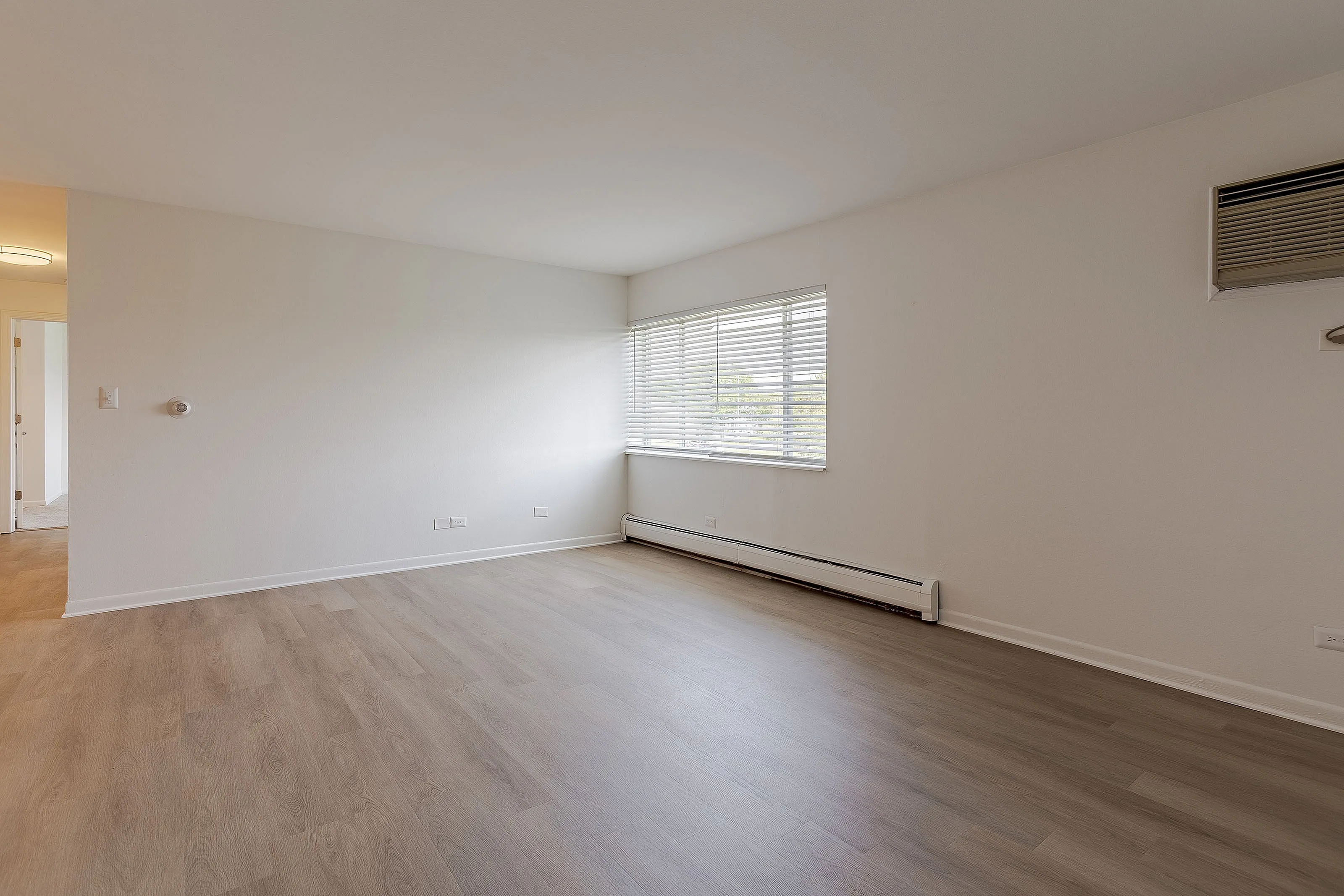 Tour our Gallery | ReNew on Naper, Naperville, IL
