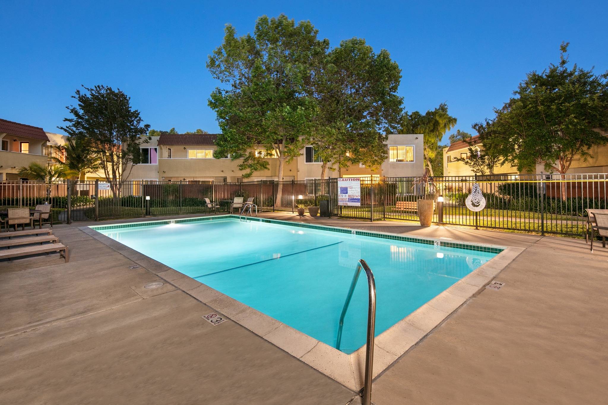 San Jose Apartments Sparkling Swimming Pool Sundeck