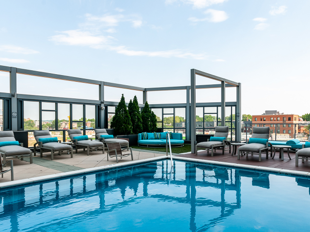 resort-style-pool