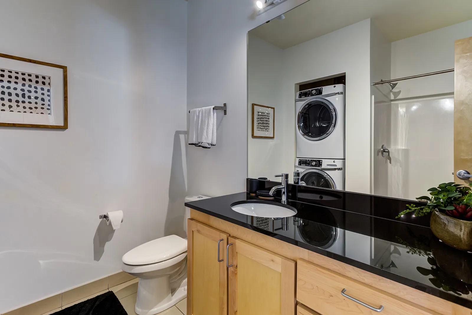 Image of Washer and Dryer Included for Solhaus Apartments & Tower