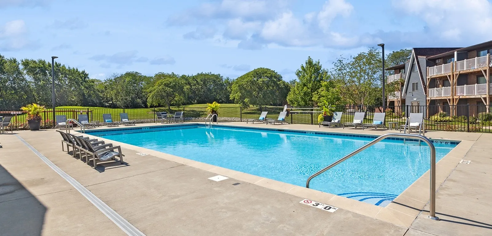 ReNew Westmont Pool