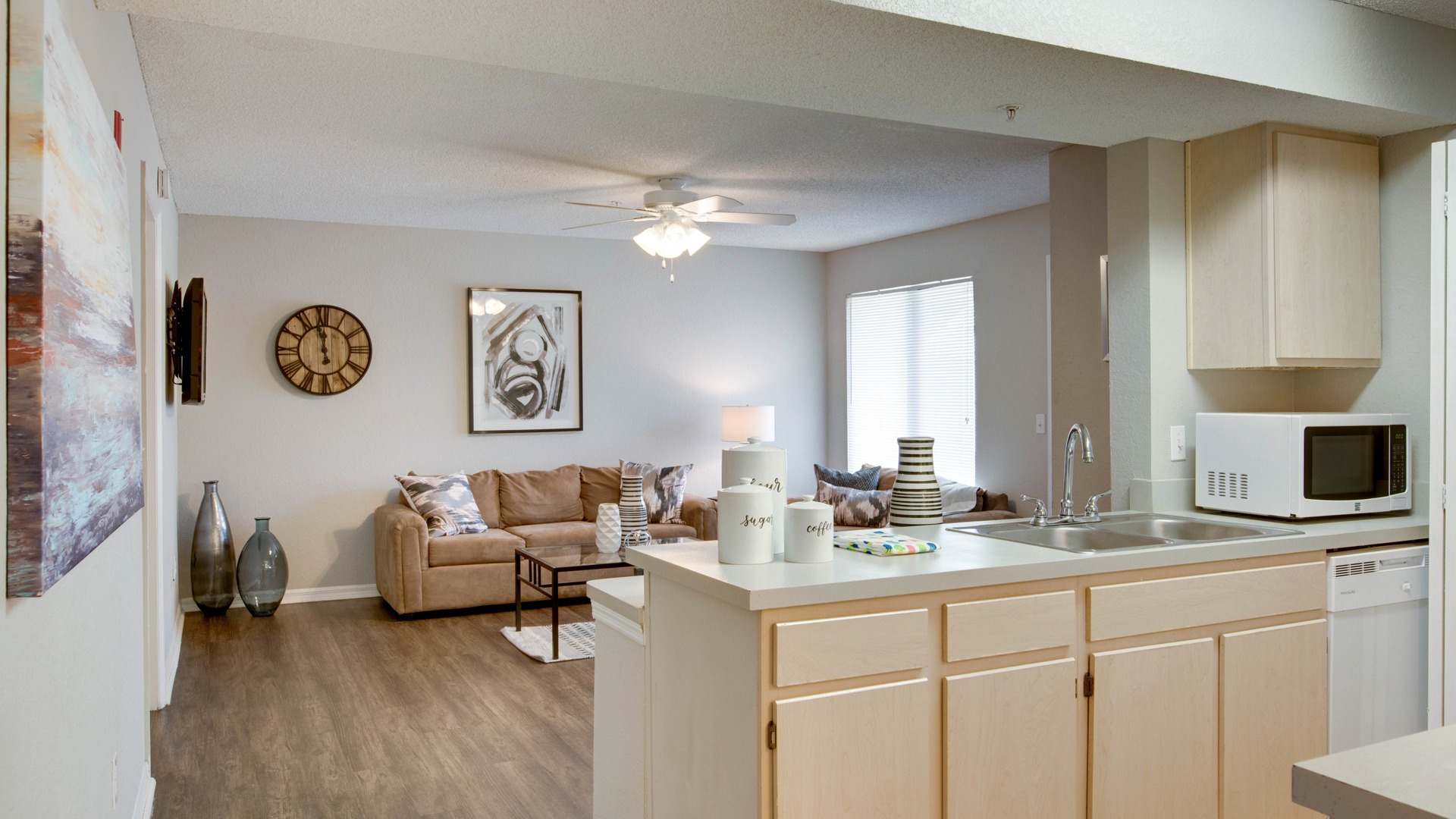 Now Leasing 2, 3, and 4Bed Floorplans near FSU and FAMU ReNew