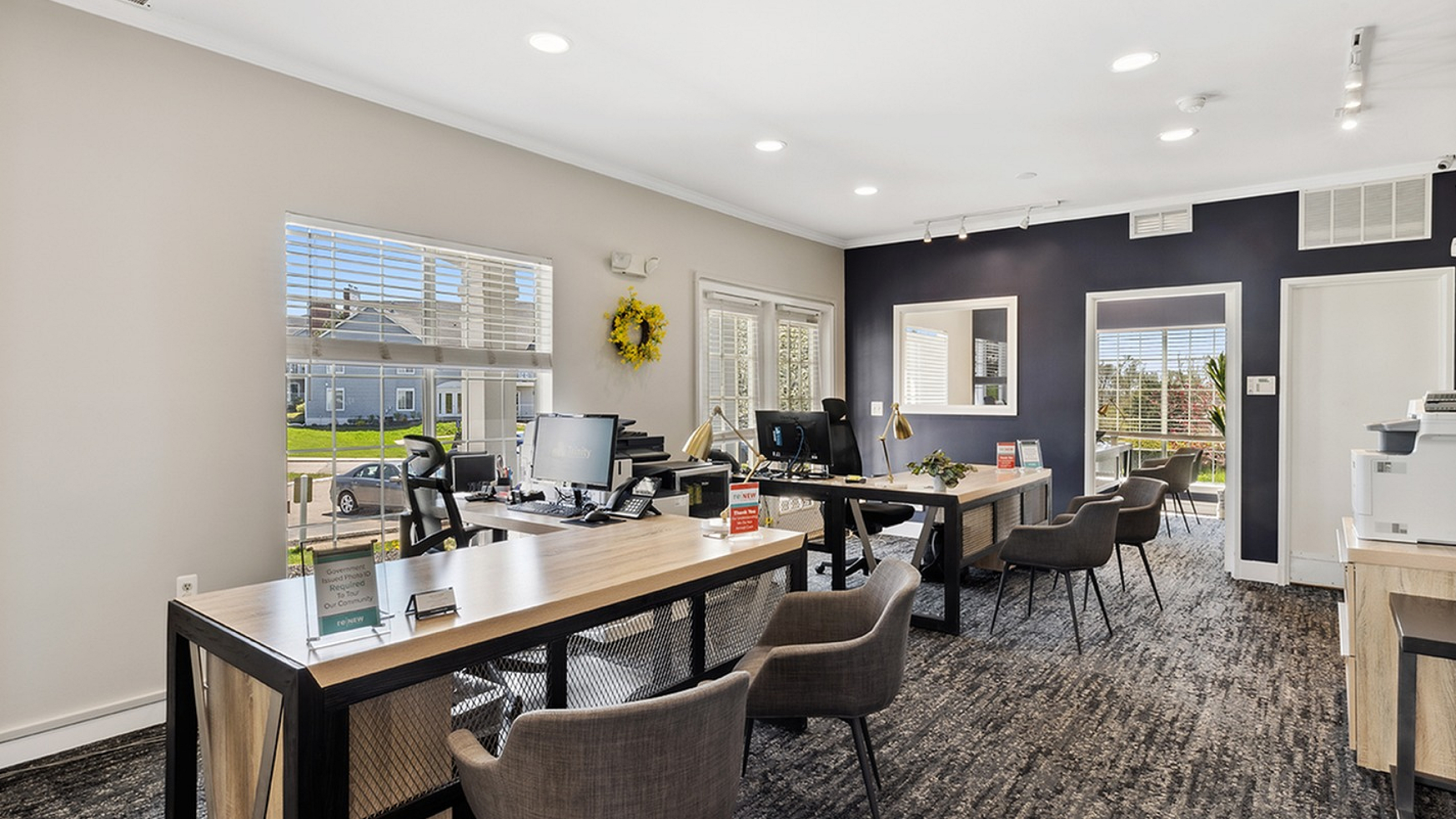 Renew Ann Arbor Apartments Leasing Office