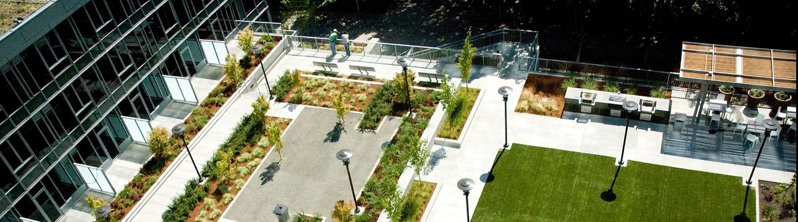arrive university park rooftop garden
