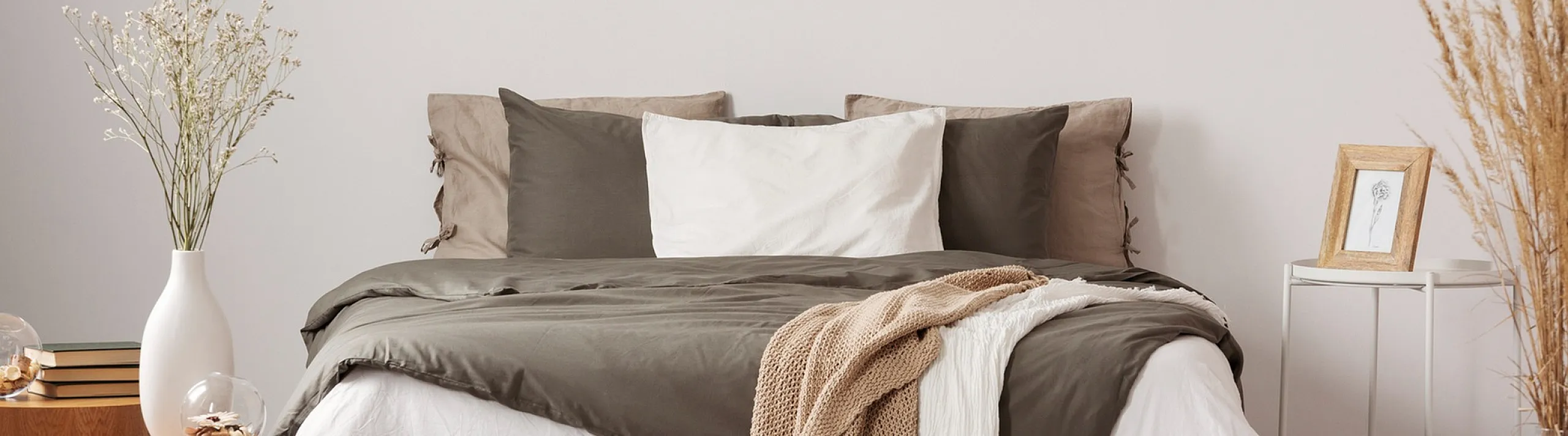The Magnolia Apartment Homes - Cozy Bedroom