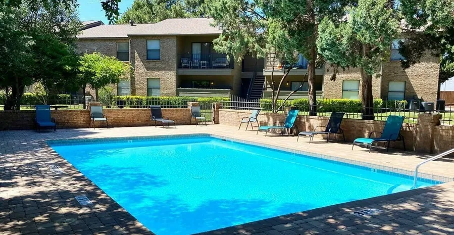 THE FOUNTAINS PRIVATE POOL (1)