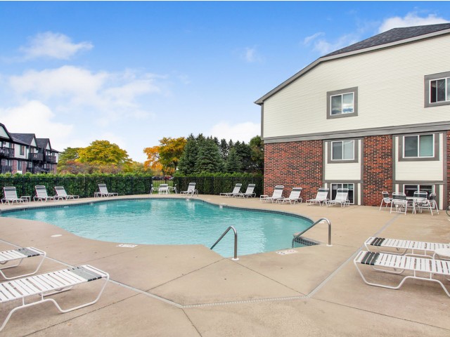 Image of Sparkling Outdoor Pool for Creekwood Apartments