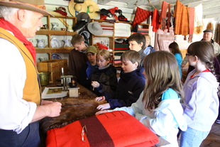 Shopping and Bartering near Puyallup-image