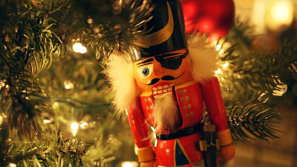 Ornament Repurposing Ideas-image