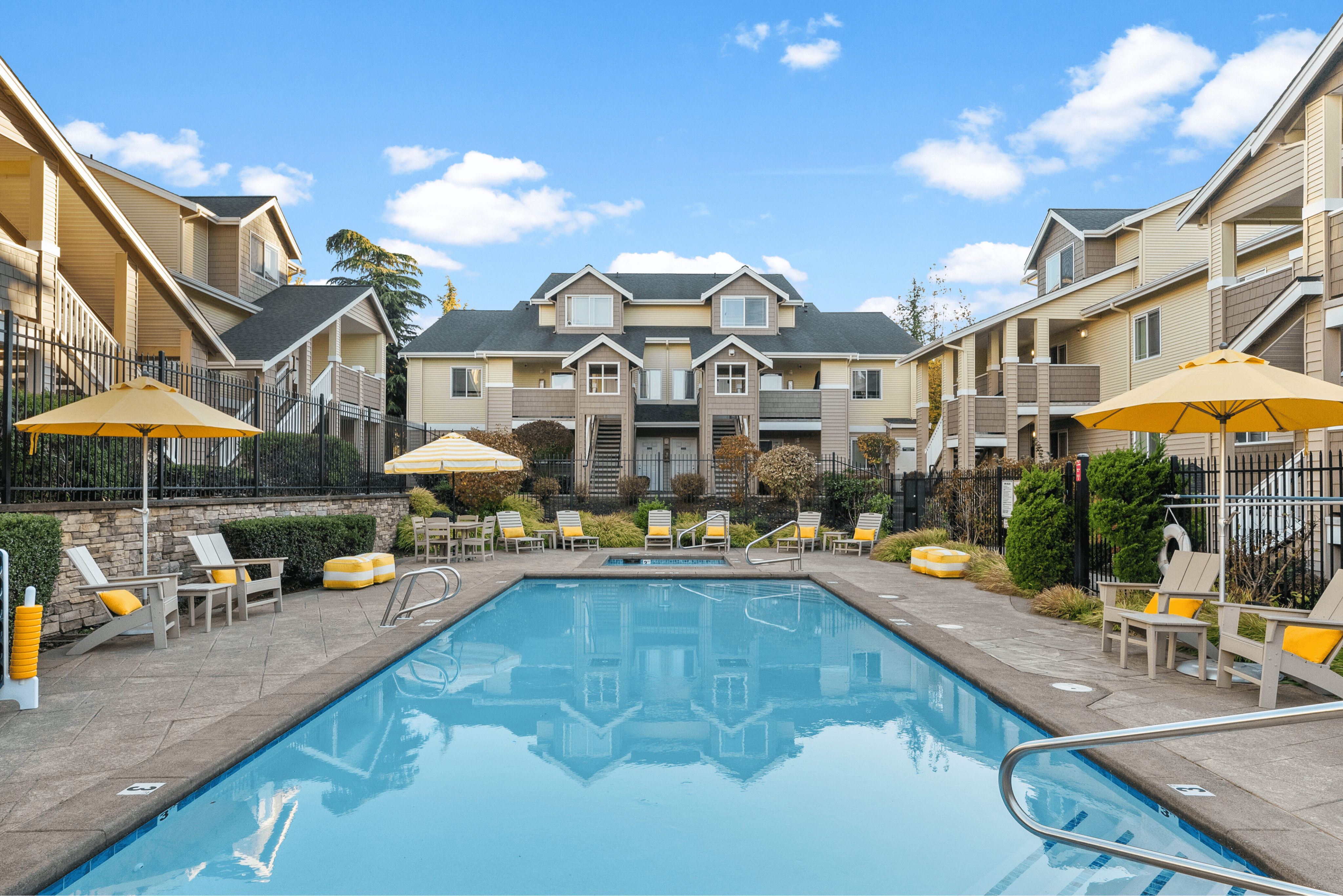 Resident Pool + Spa l Apartments for Rent in Tacoma, WA l Fircrest Gardens Apartments